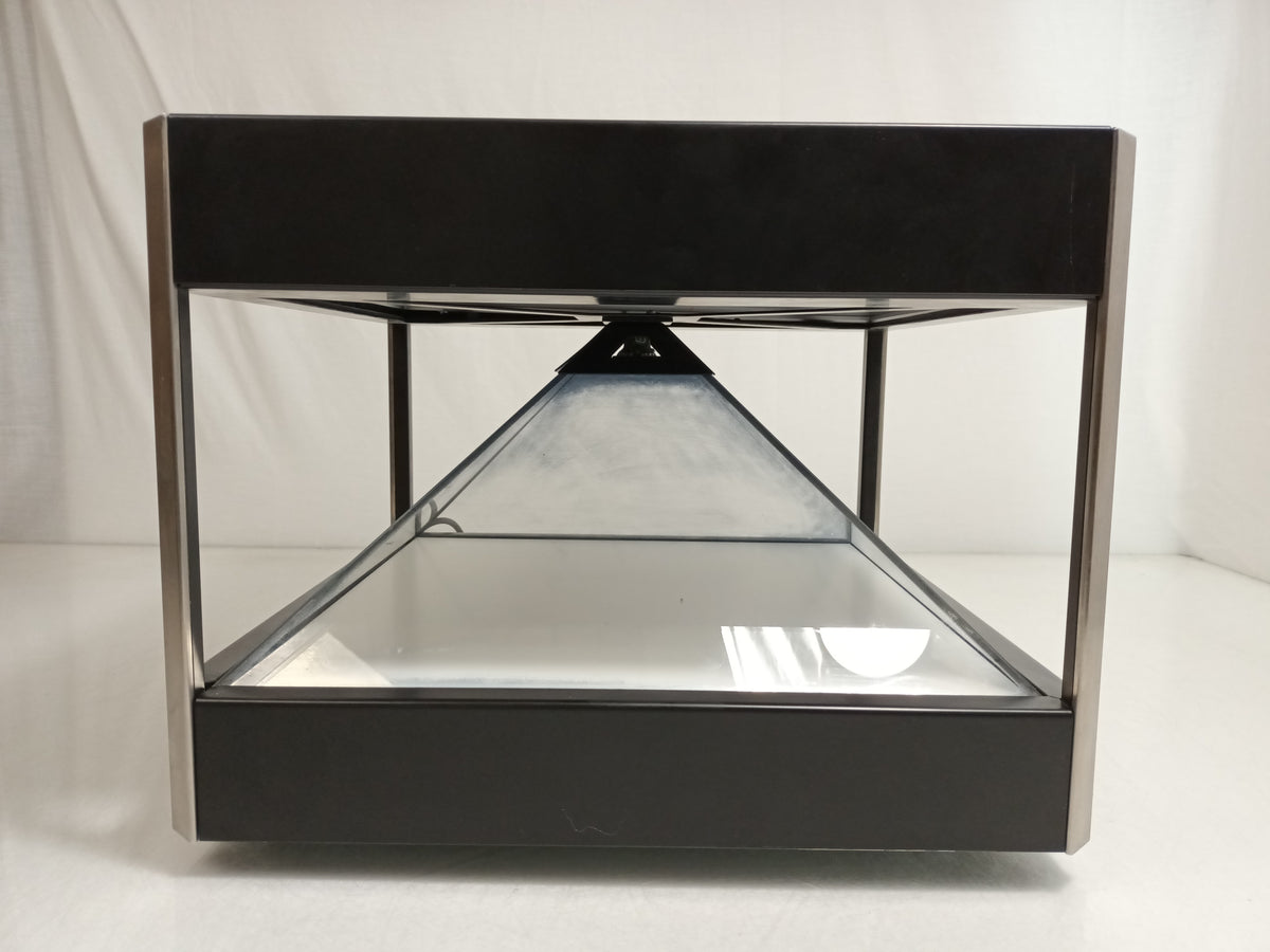 Realfiction Dreamoc Scandinavia 360 Degree 19" Holographic Display Box