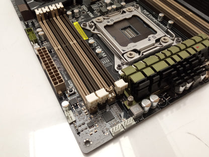 ASUS Sabertooth X79 Socket LGA2011 DDR3 Motherboard With I/O Shield Sabertooth X79 - Faulty